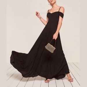 NWT Black Poppy Dress Gown Sold Out!! Reformation